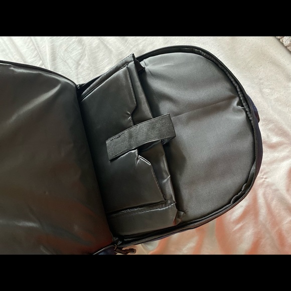 Backpack - Picture 2 of 5